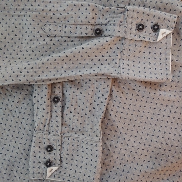 JB Holt - L Men's Dress Shirt (Fits like a large) - Picture 6 of 16